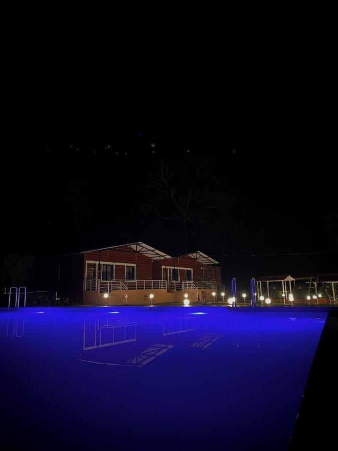 Dandeli Goldfinch Resort Buitenkant foto